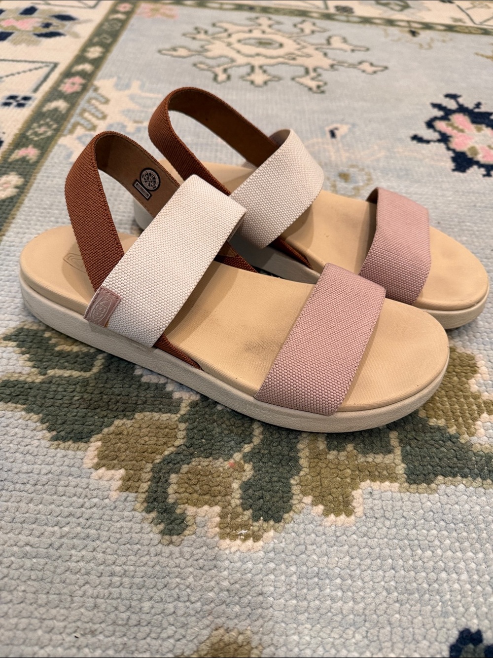 Elastic strap slide on sandals